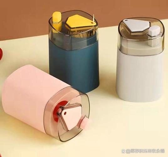 義烏庫存積壓日用百貨回收全攻略 鞋帽類如何選擇專業(yè)服務(wù)商？